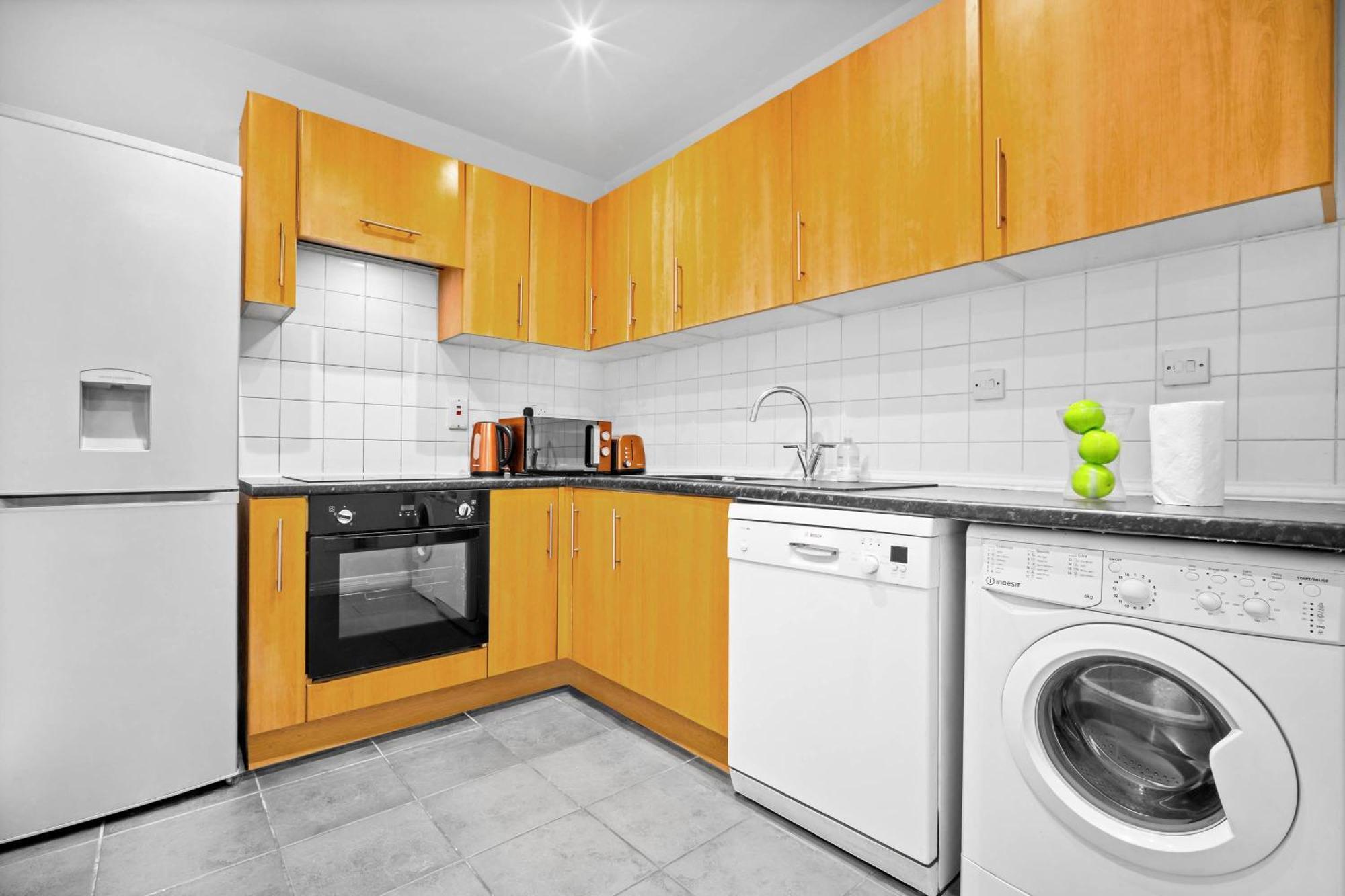 Apartment Luxury Two Bedroom - Ceentre - Balcony - Jq - Netflix & Wifi - 11b Birmingham