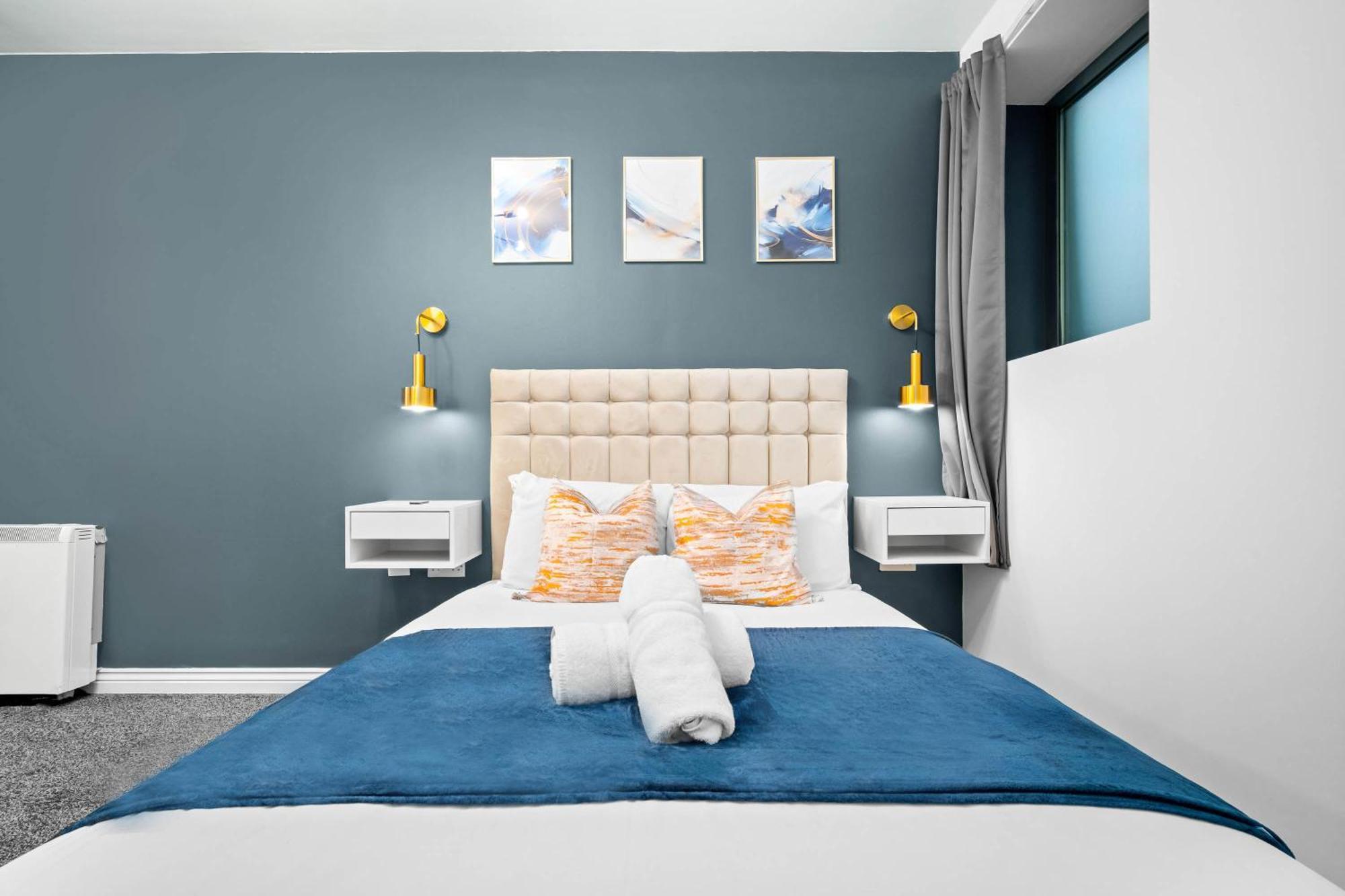 Apartment Luxury Two Bedroom - Ceentre - Balcony - Jq - Netflix & Wifi - 11b
