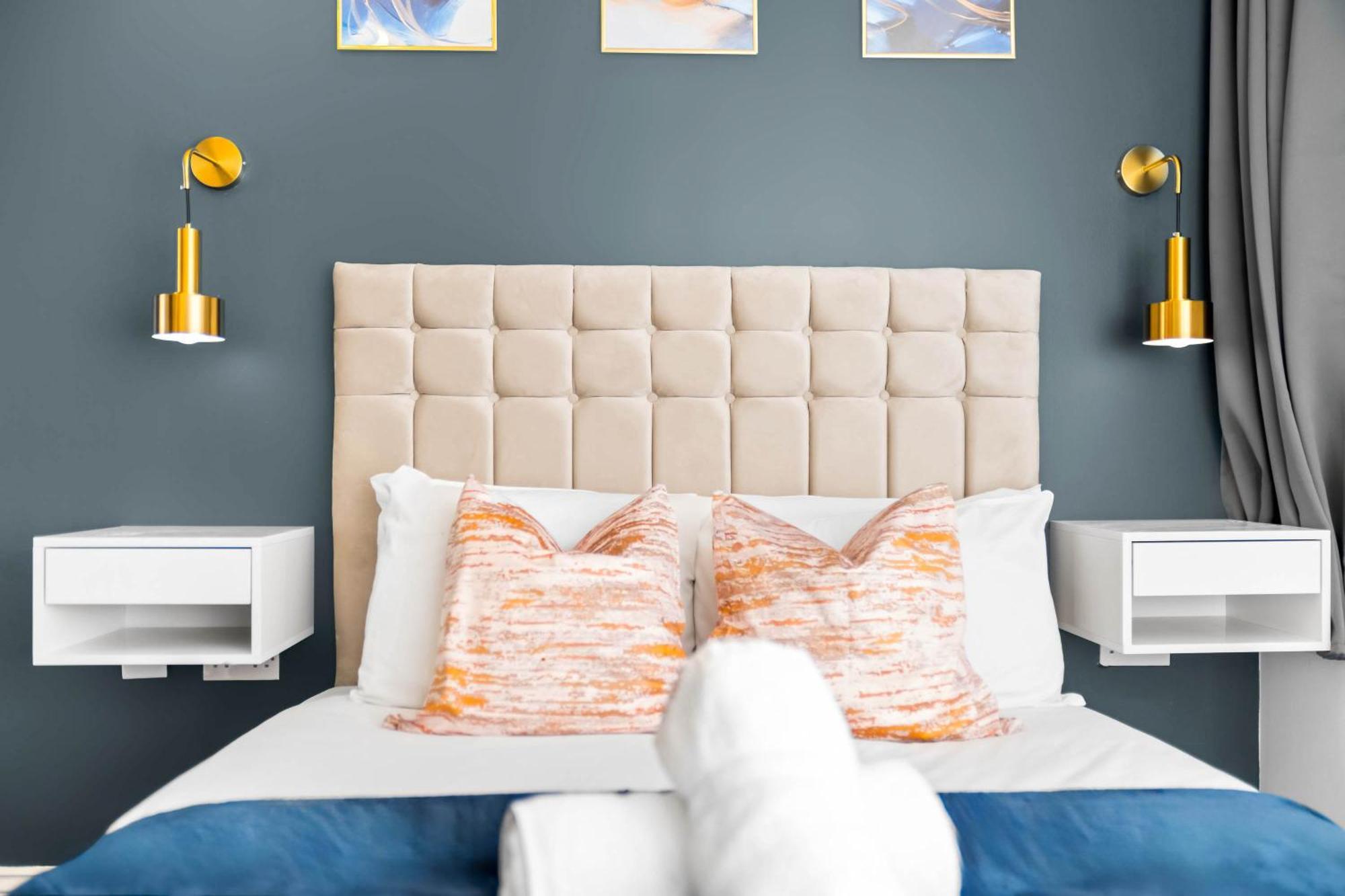 Luxury Two Bedroom - Ceentre - Balcony - Jq - Netflix & Wifi - 11b *
